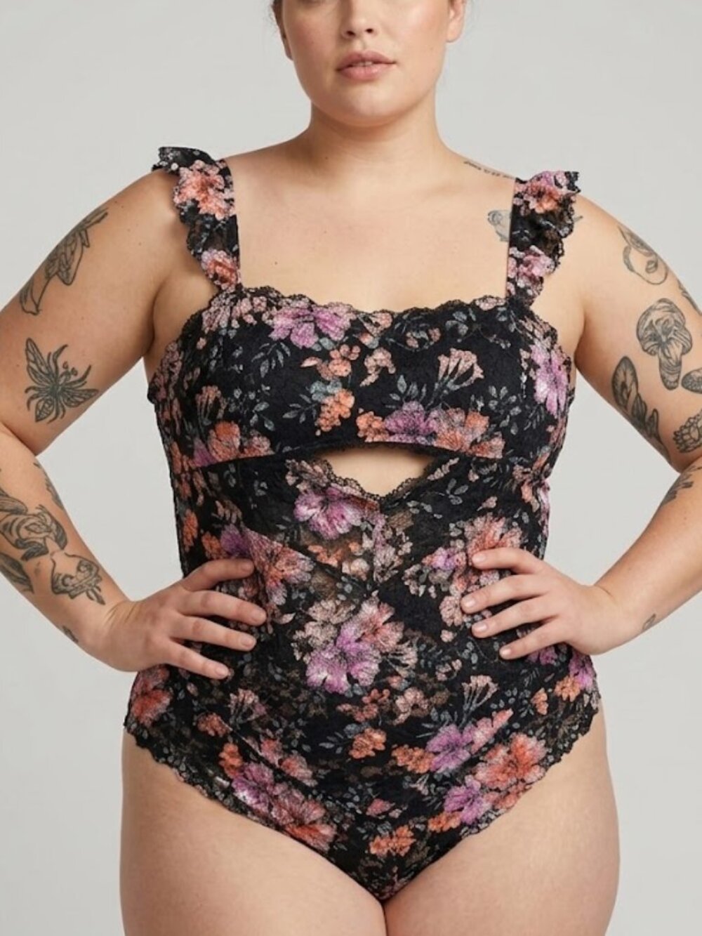Torrid Curve Black Floral Lace Cutout Bodysuit NWOT Sz 2